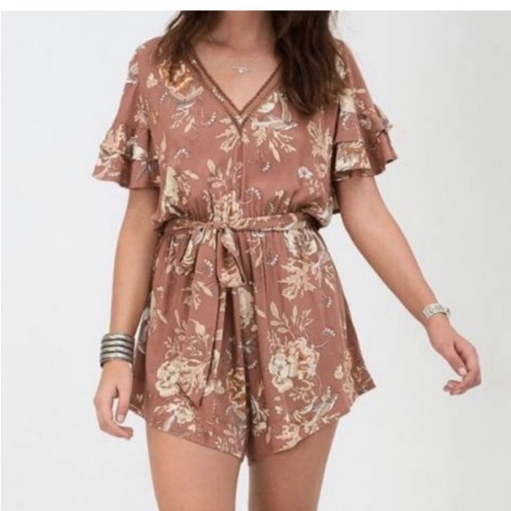 Spell & the gypsy Rosa romper